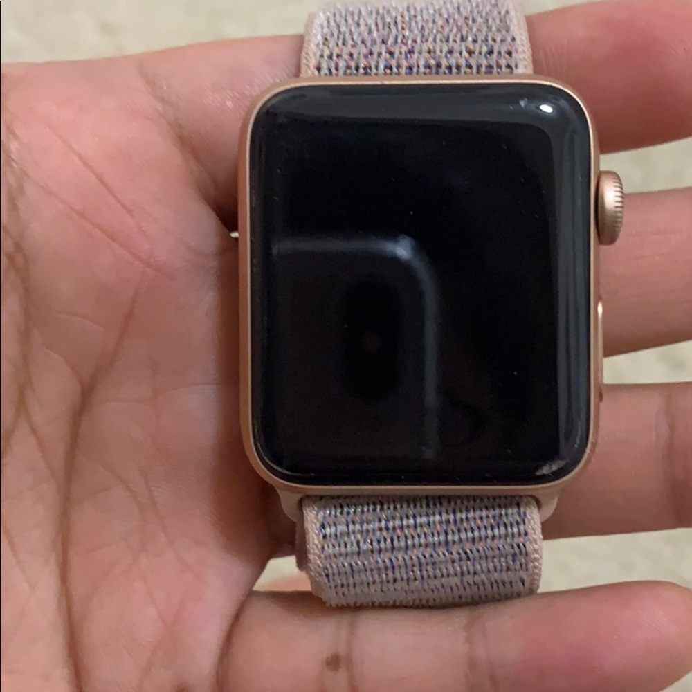 The is Apple Watch Series 3 with GPS
